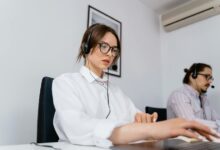 business help hotline available