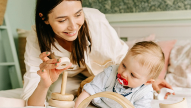 How to Choose the Best Breast-Like Pacifier for Newborns and Infants